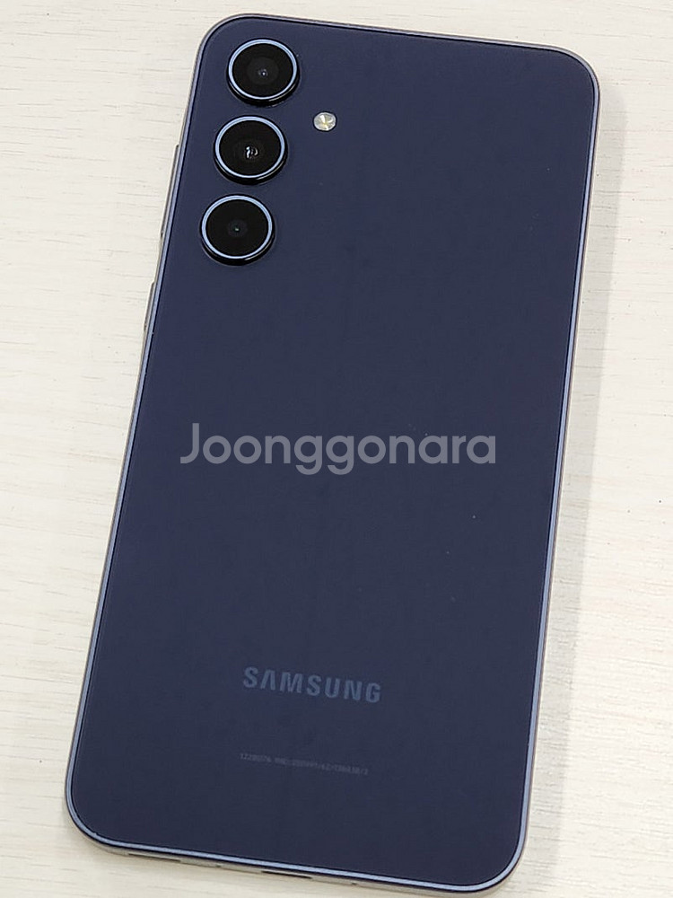 갤럭시 A35 아이스블루색상 128용량 새상품컨디션 초...--2