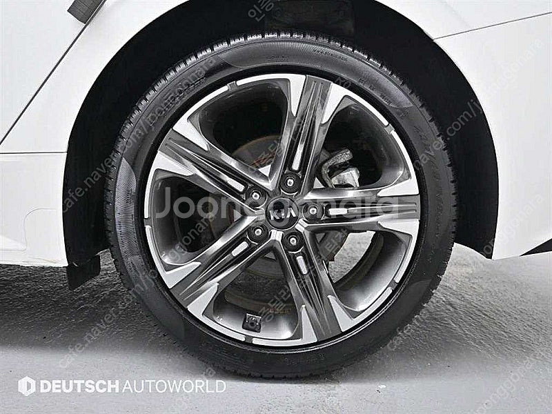 K5 중고차 시세 흰색 2020년식 62,135km 2...--6