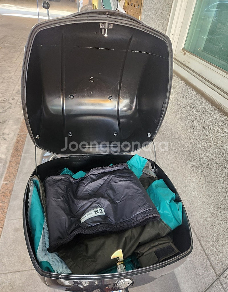 베스파 GTS300 SUPER 팝니다.--5