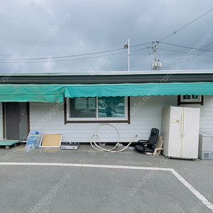 4x9 사무실 및 숙소용 조립식 컨테이너 팝니다.