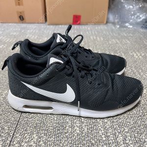 [280] 나이키 에어맥스 타바스 검흰
