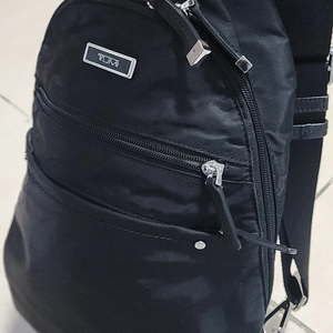 투미 TUMI 나일론 슬링백