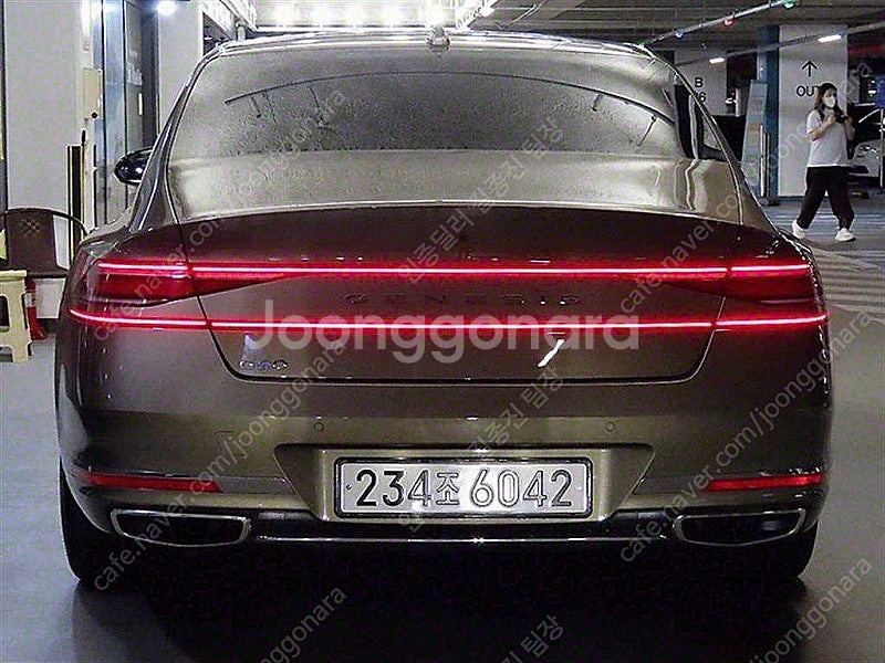 제네시스 G90 중고 제네시스 중고 가격 금색 2022...--6