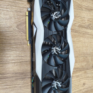 ZOTAC RTX2080 SUPER RGB 8G 제품 팝니다.