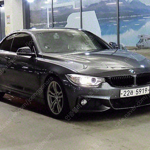 BMW 4시리즈 중고 BMW 중고 4시리즈 428i 회색 2014년식 428i 컨버터블 M 스포츠 중고차판매
