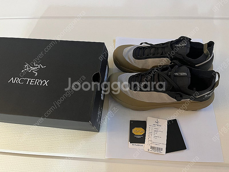 아크테릭스 버텍스 알파인 275 신발 급처분!!!--1