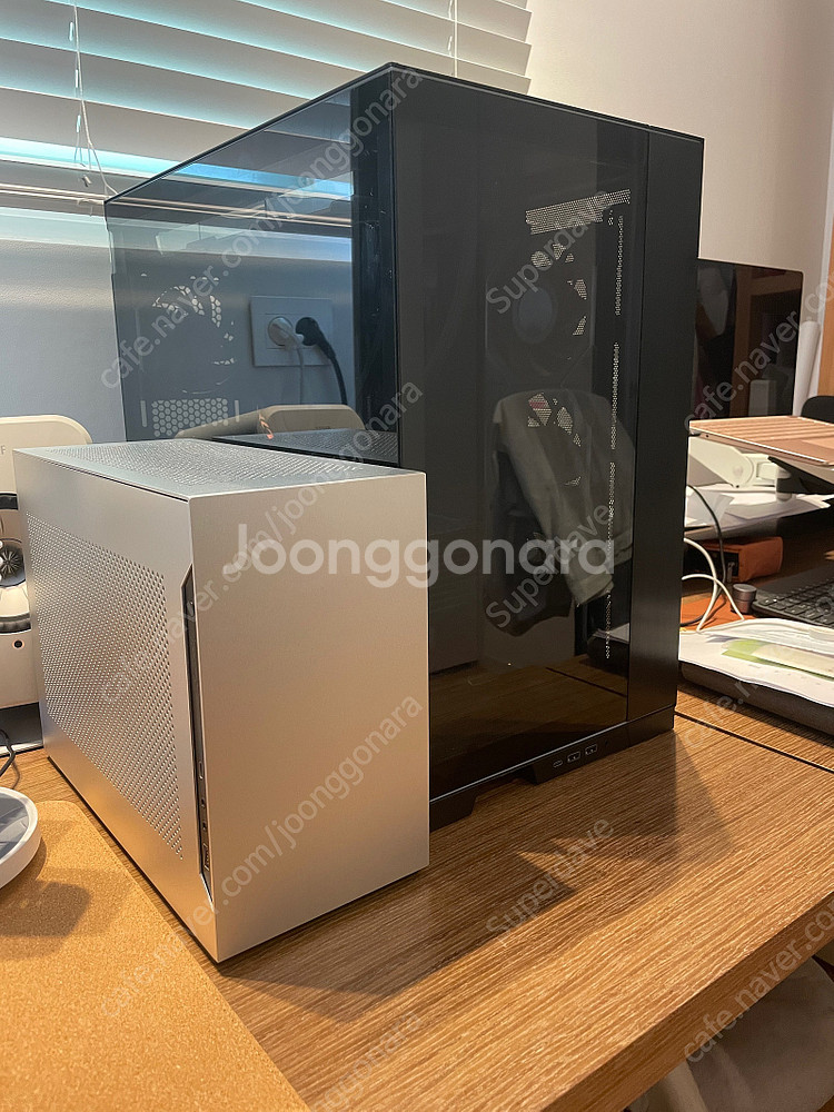 SFF ITX 7950X3D 96gb p41 2TB 리...--2