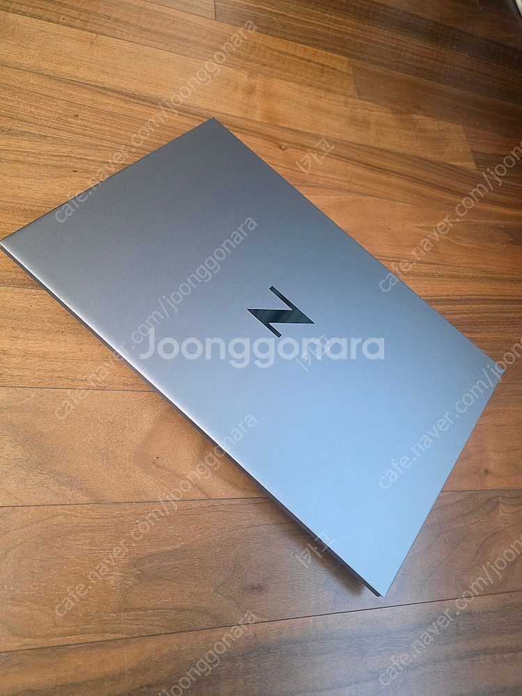 HP ZNook Studio G7 Workstation--3