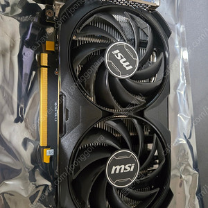 [중고] MSI RTX 4060 벤투스 2X 블랙 OC D6 8기가 - 35만원