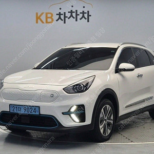 중고차 니로 중고 니로 흰색 2022년식 77,000km 프레스티지 개인사업자 세금감면