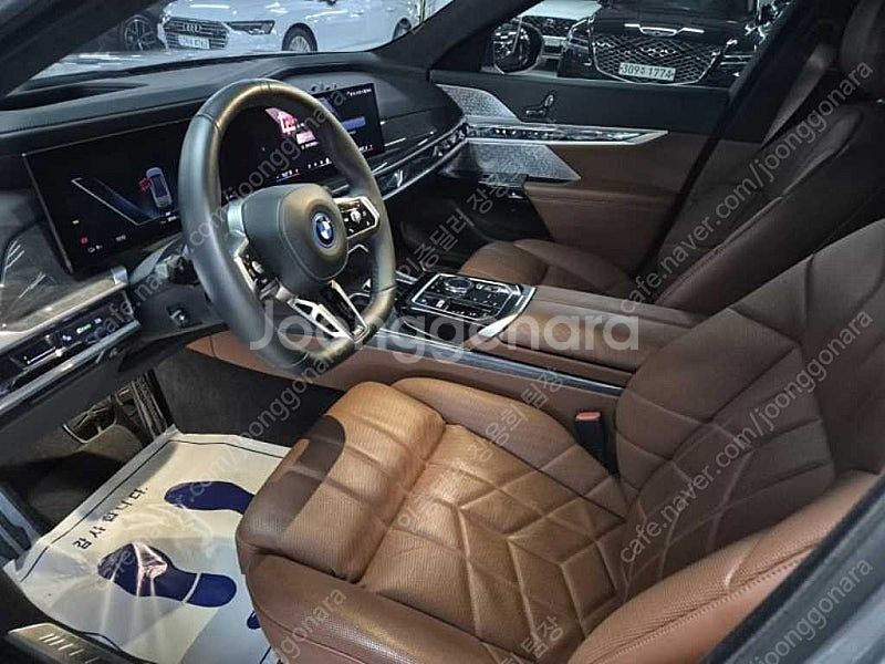 BMW i7 중고 bmw i시리즈 중고 회색 2023년...--6