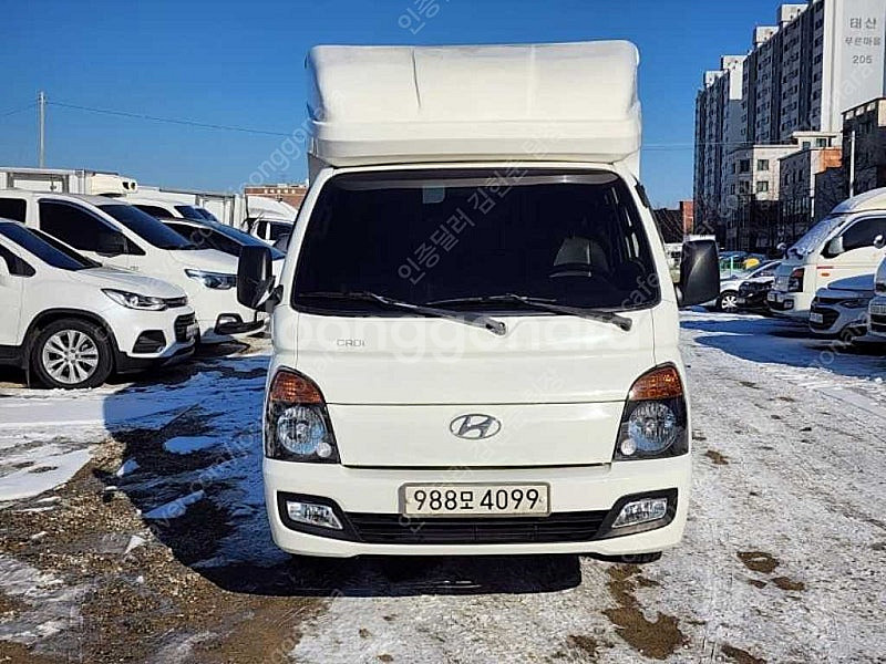 캠핑카 중고 포터2 흰색 2013년식 기본형 실시간 차...--0