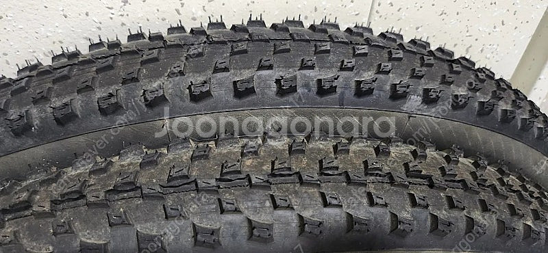 비토리아 바르조 타이어 29인치--0