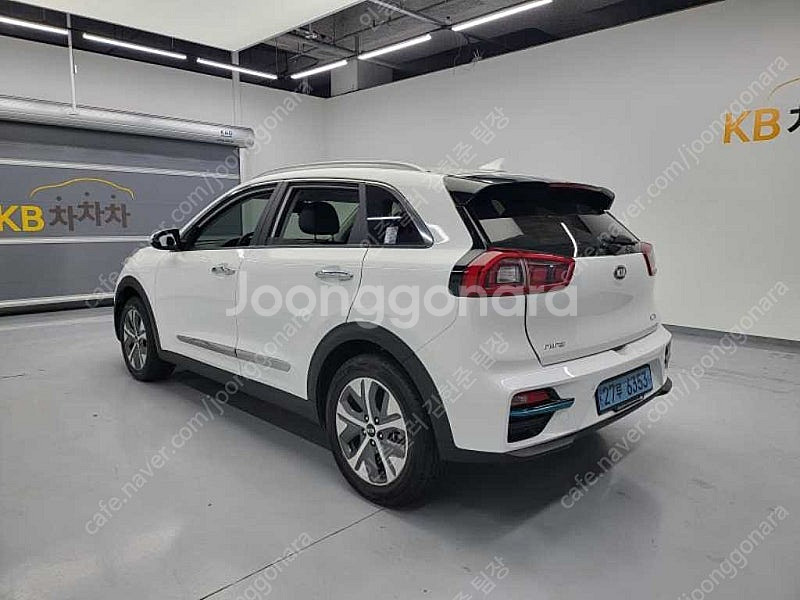 기아 니로 중고 니로 중고차 흰색 2019년식 노블레스...--5