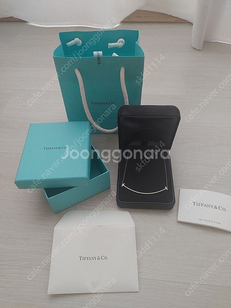 티파니앤코 스마일 목걸이 (라지 화이트골드)--0