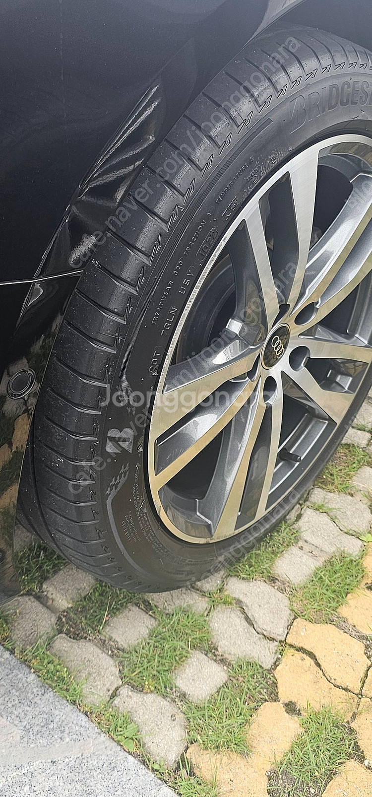 브리지스톤 245/45R19 타이어--0