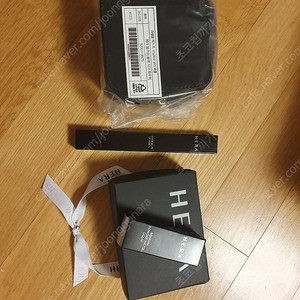 헤라 센슈얼 파우더 매트 리퀴드 팜파스(+블랙 파우치, 립 펜슬 증정)