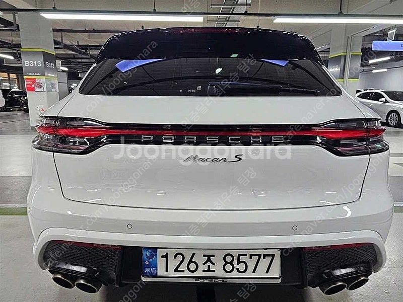 포르쉐 마칸 중고차 할부가능 흰색 2022년식 30,6...--7