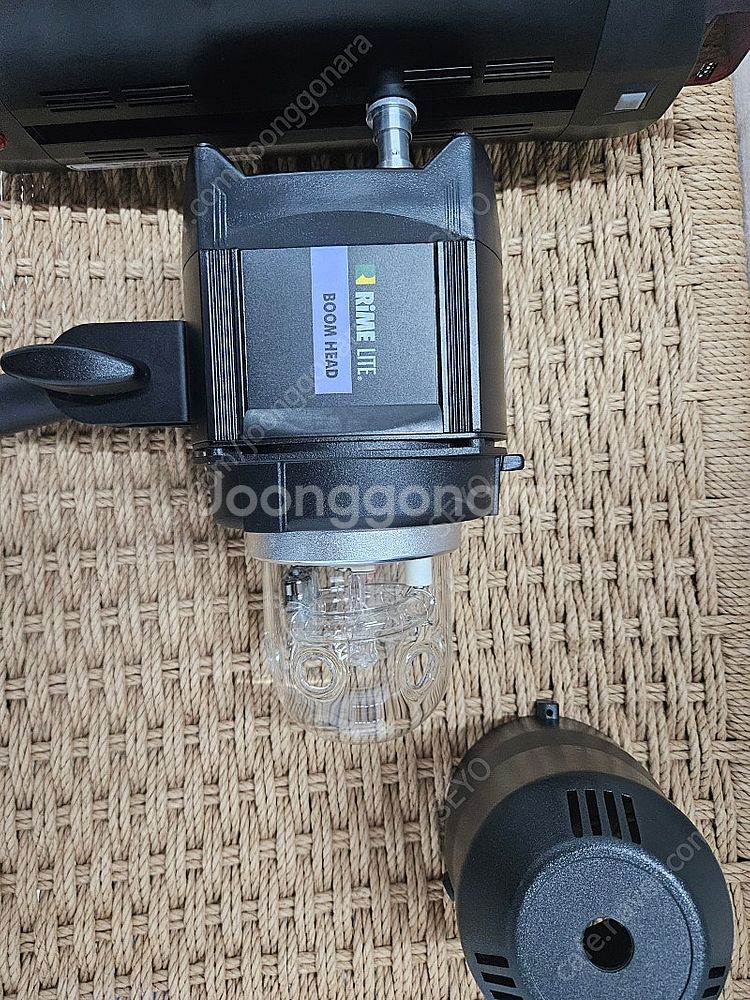 현대포토닉스 라임라이트 미라600 분리형 조명 팝니다--2
