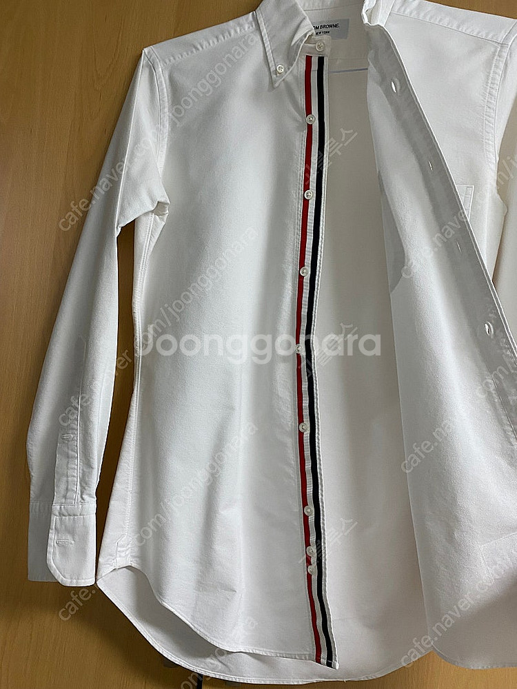 (국문택) 톰브라운 히든삼선 셔츠--2