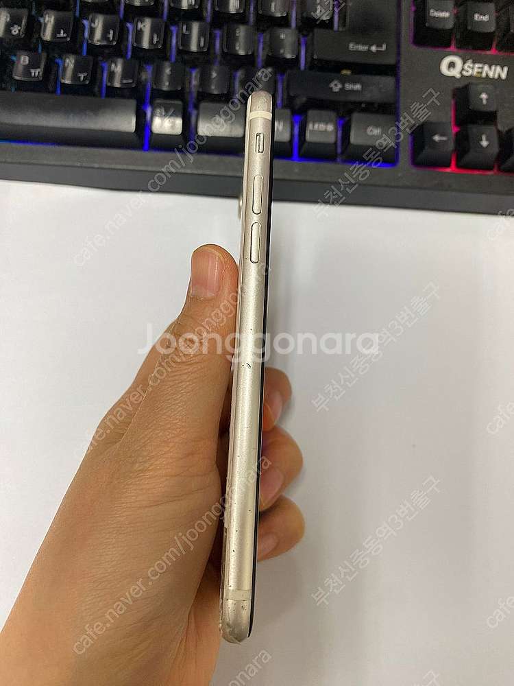 495960 아이폰SE3 화이트 128GB (버전16....--4