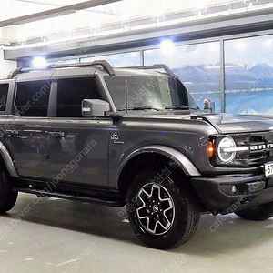 포드 브롱코 중고 브롱코 2023년식 28,089km 2.7 아우터 뱅크스 법인중고차구매