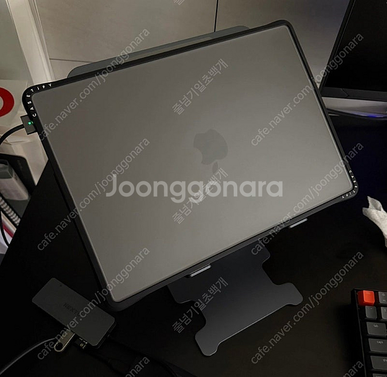 맥북프로 M3 Pro 14인치 11 CPU / 14 G...--0