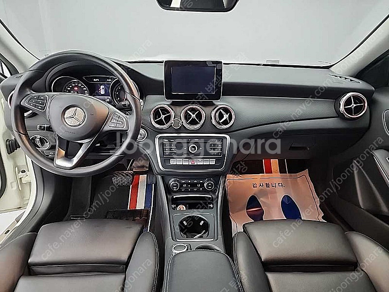 벤츠 인증중고 벤츠 GLA 중고 흰색 2018년식 47,349km GLA220 수원중고차--8