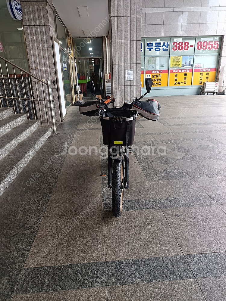 전기자전거 쉘위바이크.배달 세팅 및 타이어 교체 완료--3