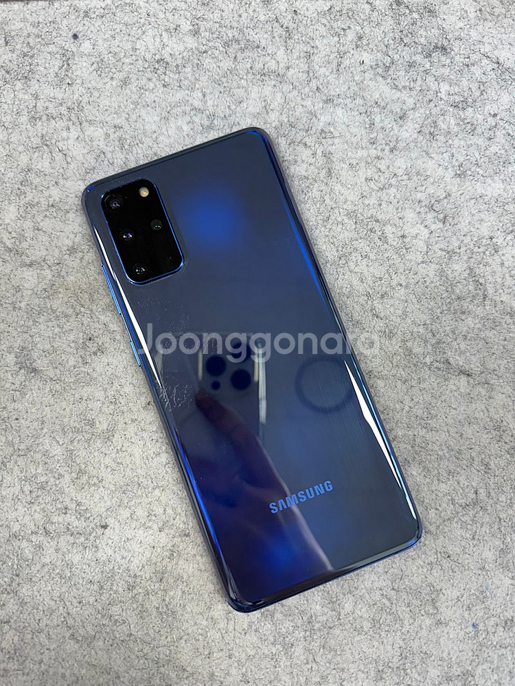 갤럭시S20플러스 블루 256G 미파손 가성비 꿀폰 깨끗한 서브용 공기계 12만 판매해요--1