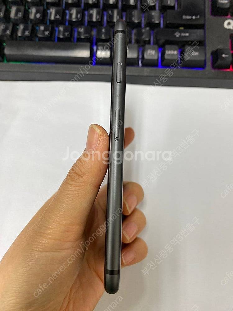 204123 아이폰8 스그 AA급 256GB 무잔상 배...--5