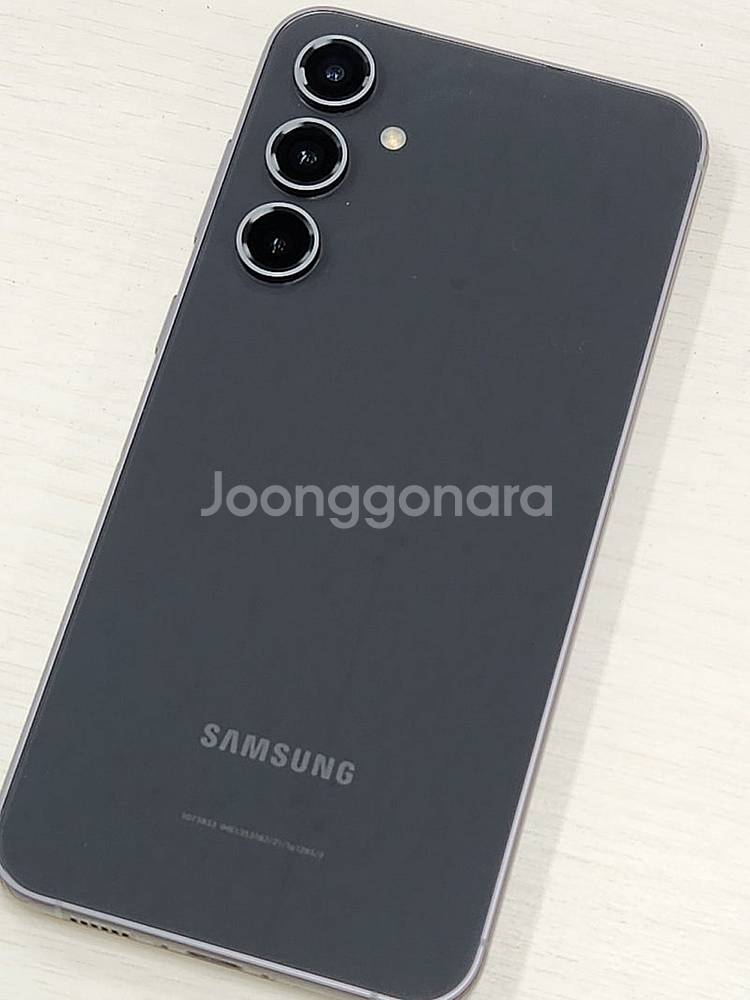 갤럭시 S23FE 그라파이트색상 256용량 새상품컨디션...--2