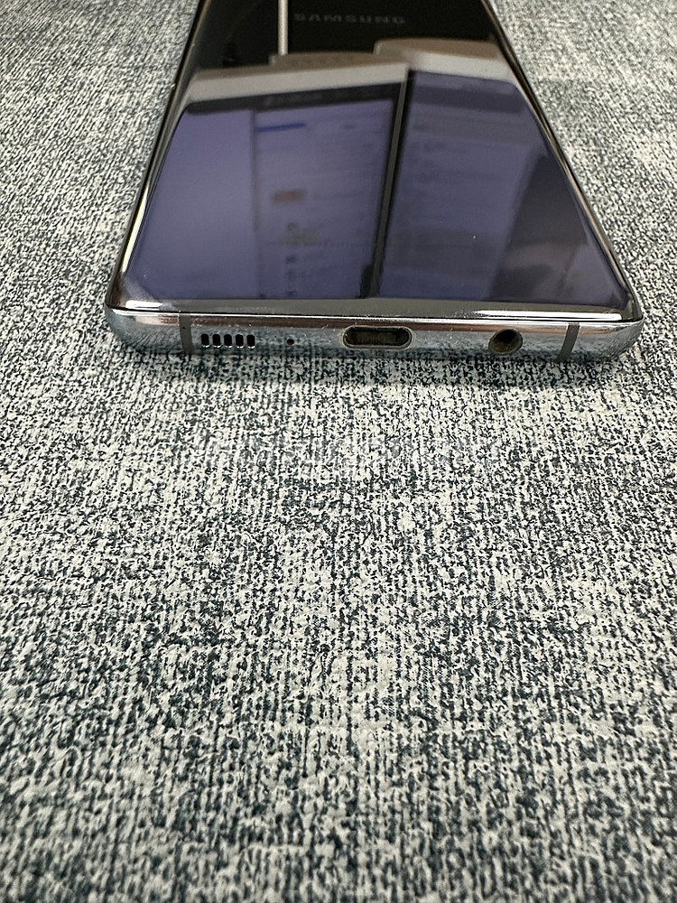 갤럭시S10 5G 256기가 블랙색상 액정파손 기능정상...--7