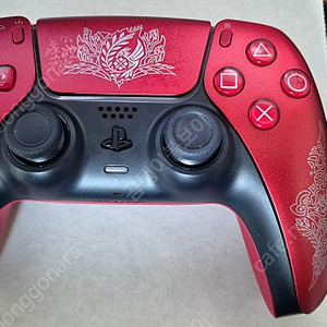 ps5 몬스터 헌터 한정판 듀얼 쇼크 판매합니다