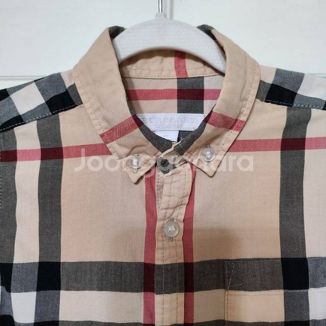 새상품급 .110호 (4y) 버버리칠드런 반팔 셔츠 남...--3