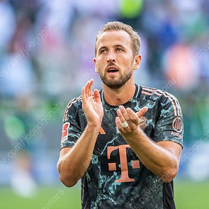 [M] 2024-25 바이에른 뮌헨 Away 해리 케인 유니폼
