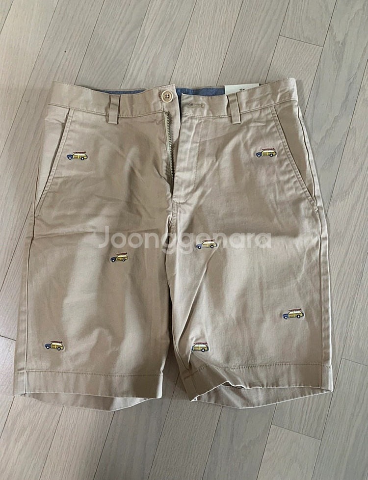 브룩스브라더스 반바지 판매합니다--0