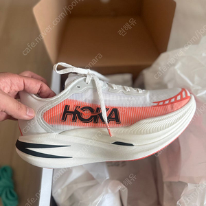 호카 씨엘로 X1 2.0 화이트 270 새상품