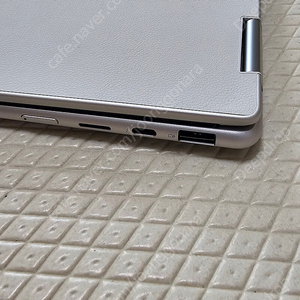 레노버 요가 7 2in1 14ILL10 83JQ001HKR (SSD 512GB) 판매합니다