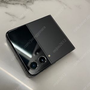 갤럭시 Z플립4 512GB 블랙 올수리 (전체 케이스, 메인보드)