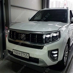 기아 모하비 중고차 기아 중고차 흰색 2021년식 80,000km 4WD 마스터즈 중고차카페