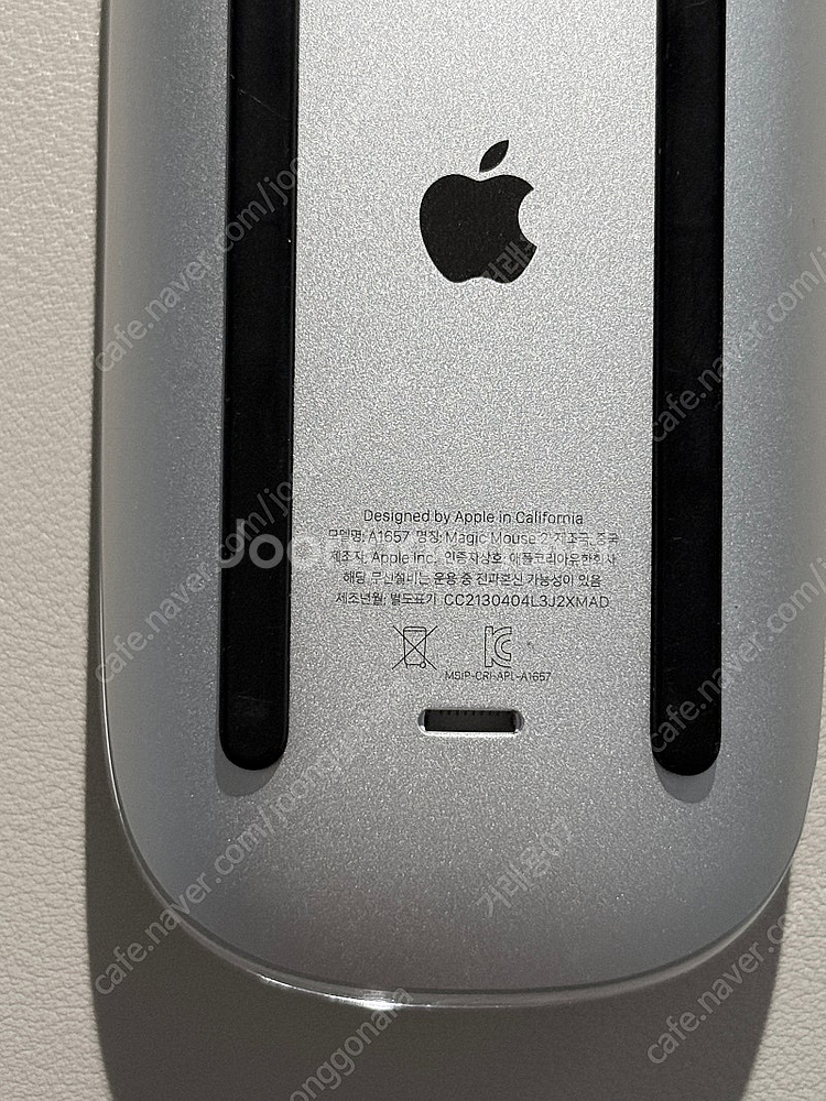 애플 매직키보드(터치id, 넘버패드) + 매직마우스2 일괄 판매--8