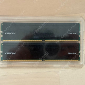단순개봉 마이크론 크루셜 프로 DDR4 64GB(2x32GB) 3200MTs 히트 스프레더 램 판매합니다.