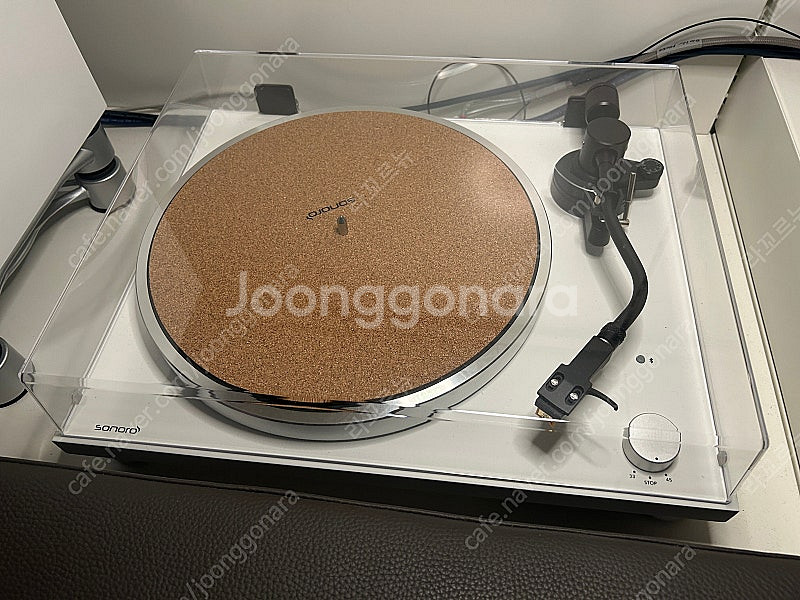 소노로 플래티넘 se 턴테이블 화이트--1