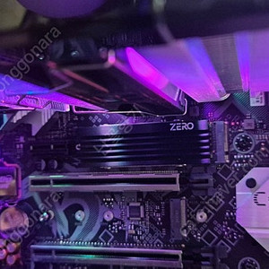 9600x + 9060xt 조합 본체 팝니다