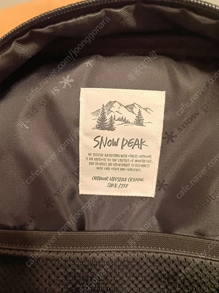 스노우피크어패럴 듀얼테크 슬링백 9L S24ZUFBG30--3