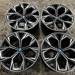 [판매]BMW G26 i4 860M 19인치 임판 휠