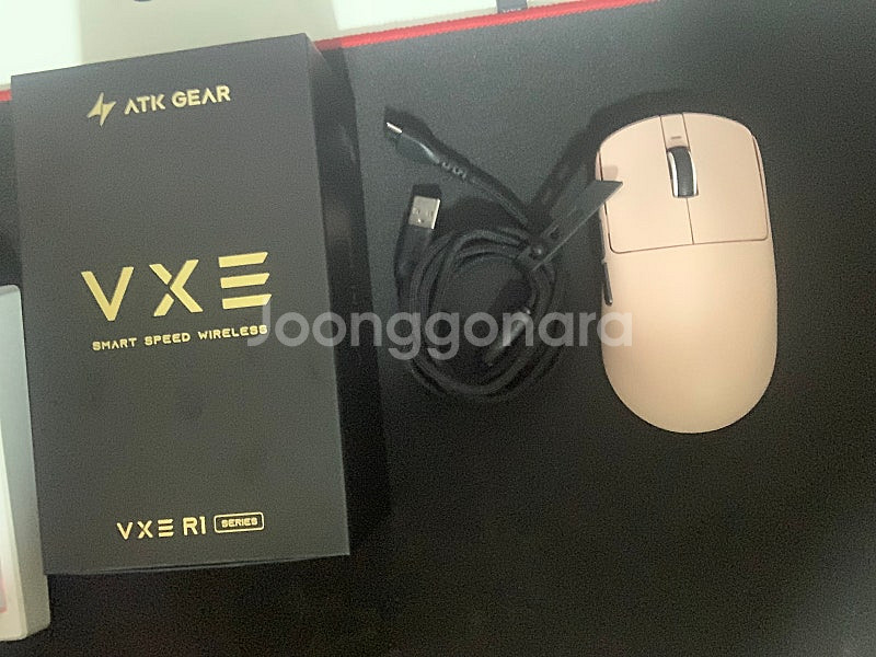VXE R1 PRO MAX 라이트핑크 게이밍 마우스--0