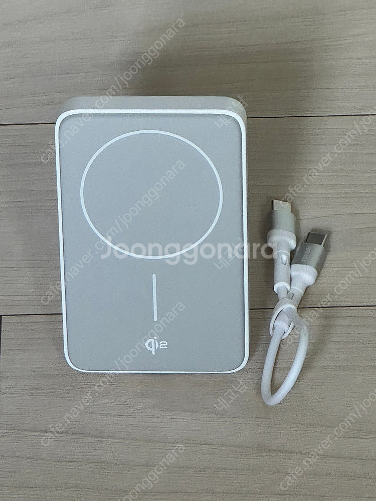 아트뮤 보조배터리 QB110 10,000mAh 팝니다--0