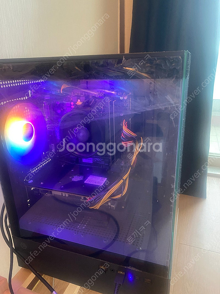 구매한지 한달된 5600/rx6600 컴퓨터 본체 팝니다--0